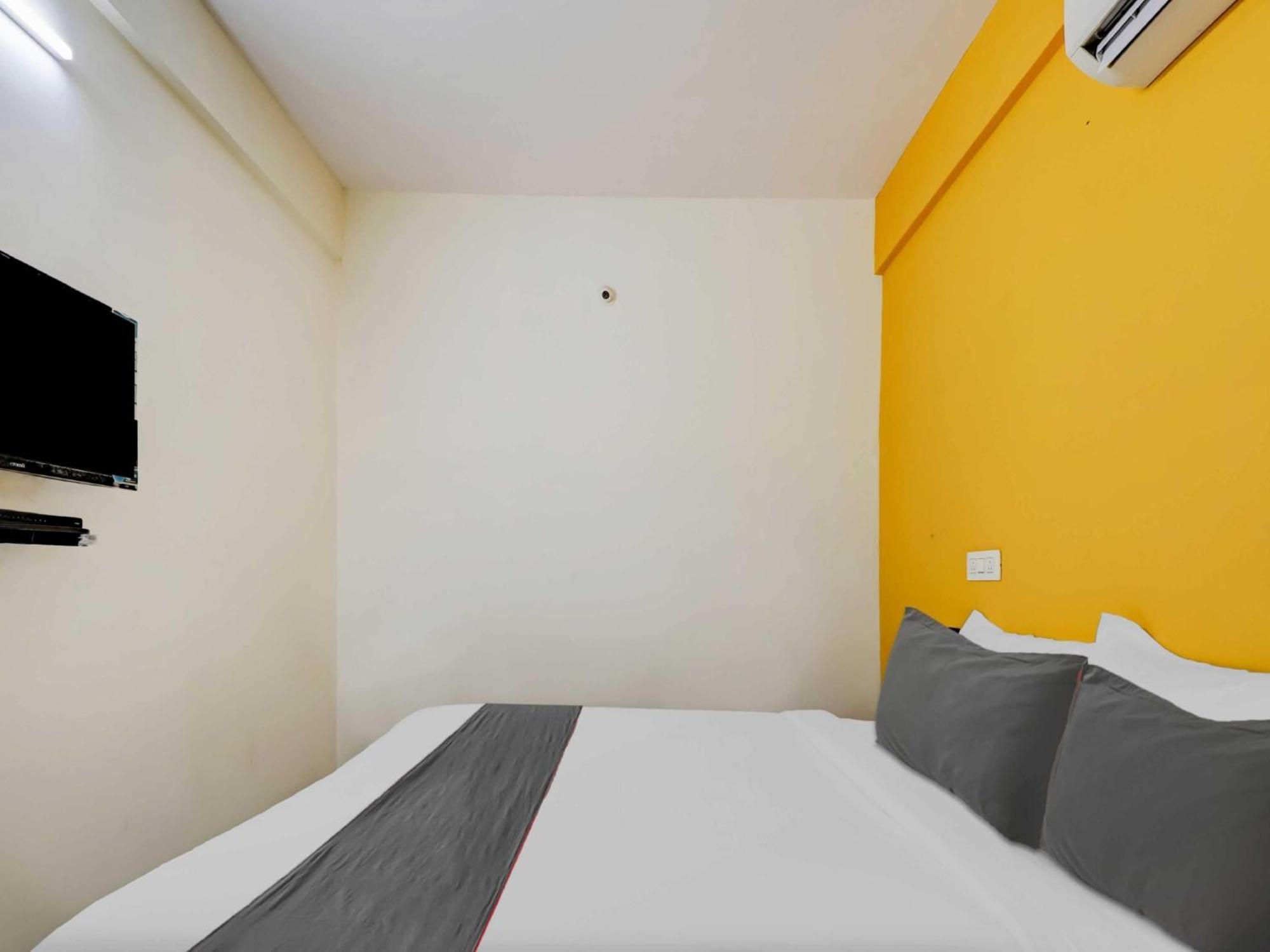 Hotel Collection O Olive Bangalore Esterno foto